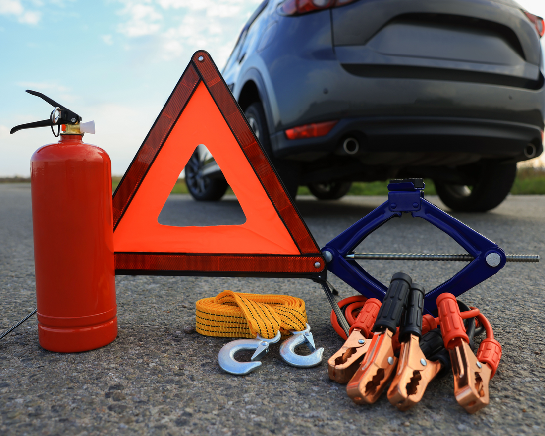 Emergency Kits for Drivers – What You Should Always Have in Your Car